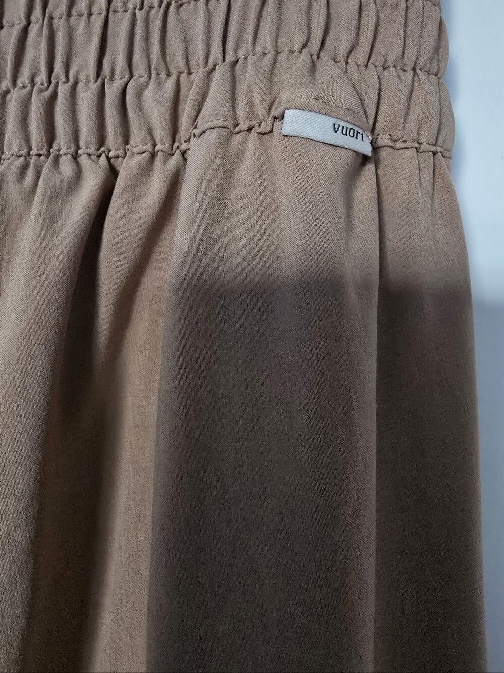 Vuori Villa Wideleg Goldenrod Gorpcore Athleisure Pants Womens NWT Sz Small - Picture 9 of 17